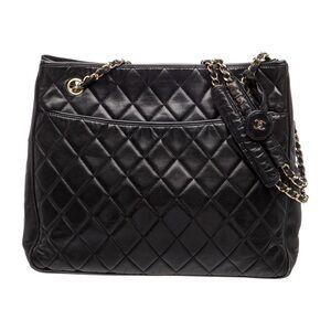 RARE Vintage 1980's Black Lamb Leather Chanel Shoulder Bag With Chain Handle